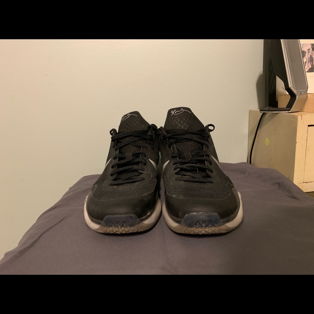 black kobe 10